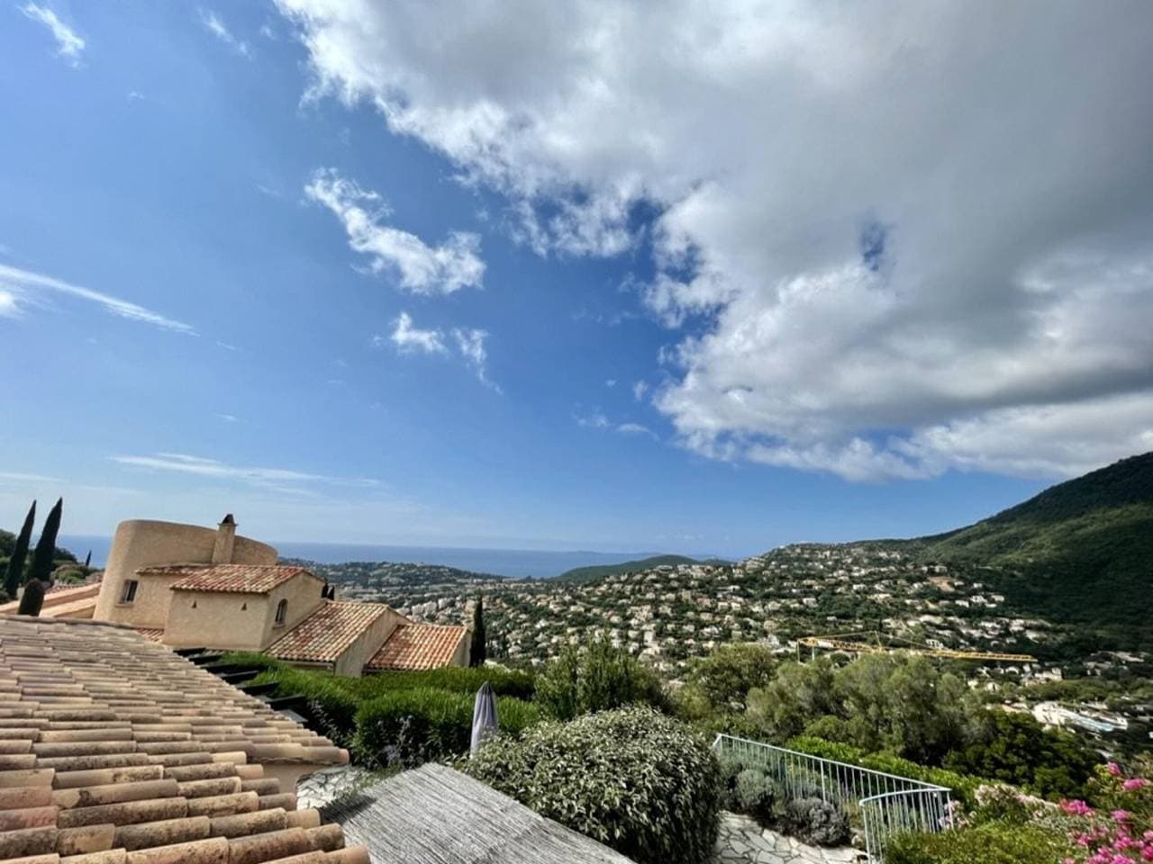 Foto 2 von 19: Villa in Cavalaire-sur-Mer mit Pool, Sauna, Parkplatz und Haustiere erlaubt