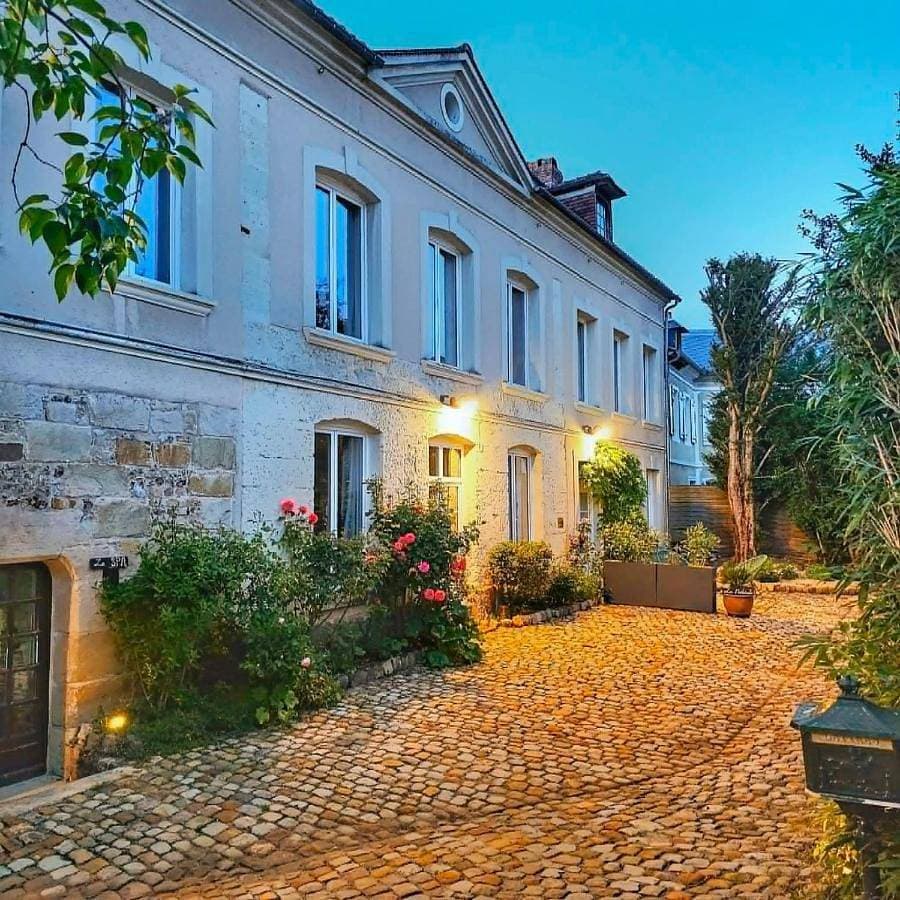 L'Écrin Love Room Spa privatif Orbec 1
