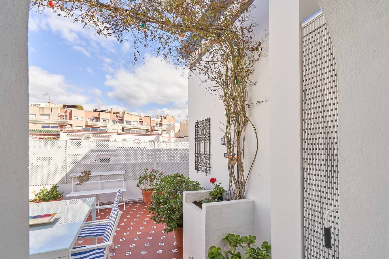 Foto 13 von 21: Einzimmerapartment 'Luminoso Cerca De La Playa' mit privater Terrasse