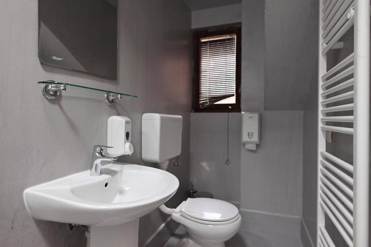 Foto 10 von 16: Double Room - Attic