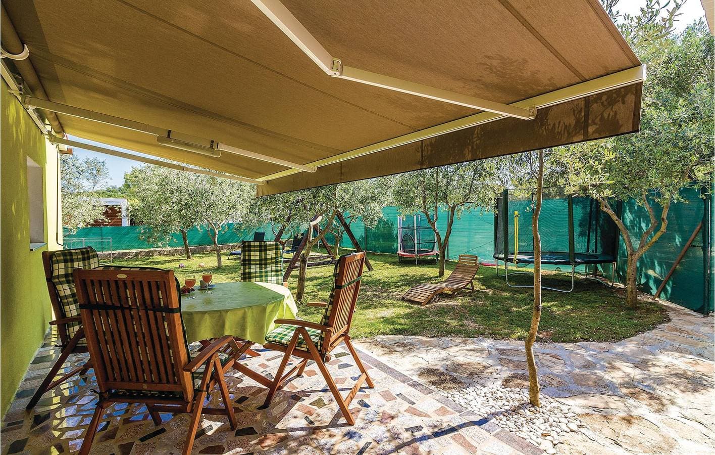 Foto 8 von 31: Gemütliche Ferienwohnung mit Terrasse, WLAN und Parkplatz in der Nähe des Strandes von Barbariga
