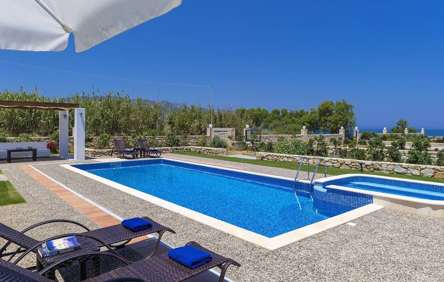 Foto 6 von 24: Villa für 8 Personen mit Garten