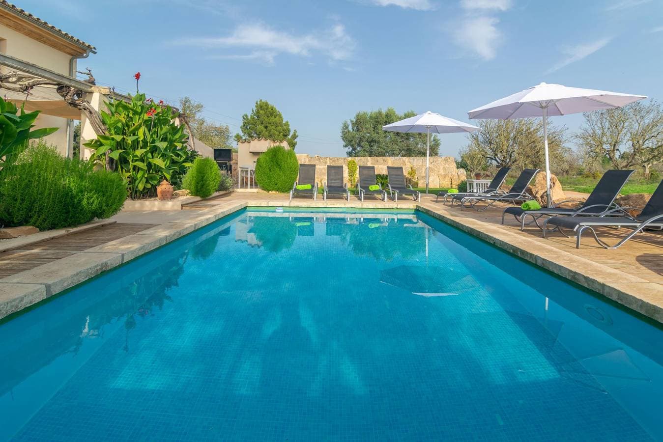 Foto 2 von 59: Son Indiot - Schönes Landhaus für 10 Personen mit privatem Pool. Wifi gibt es gratis.