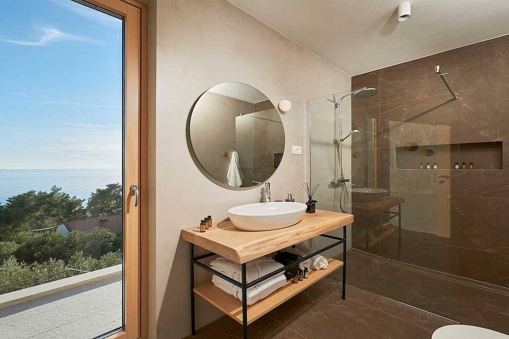 Foto 6 von 30: Villa Adria Gloss von MyWaycation