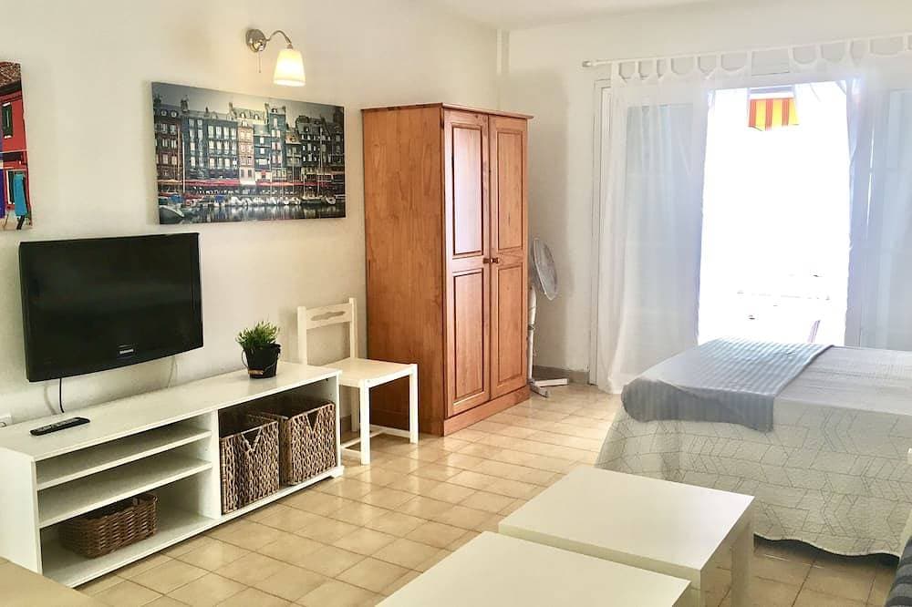 Foto 2 von 20: Angebot :) Schönes Studio in San Eugenio Bajo, kostenloses WLAN, Strand 3 min