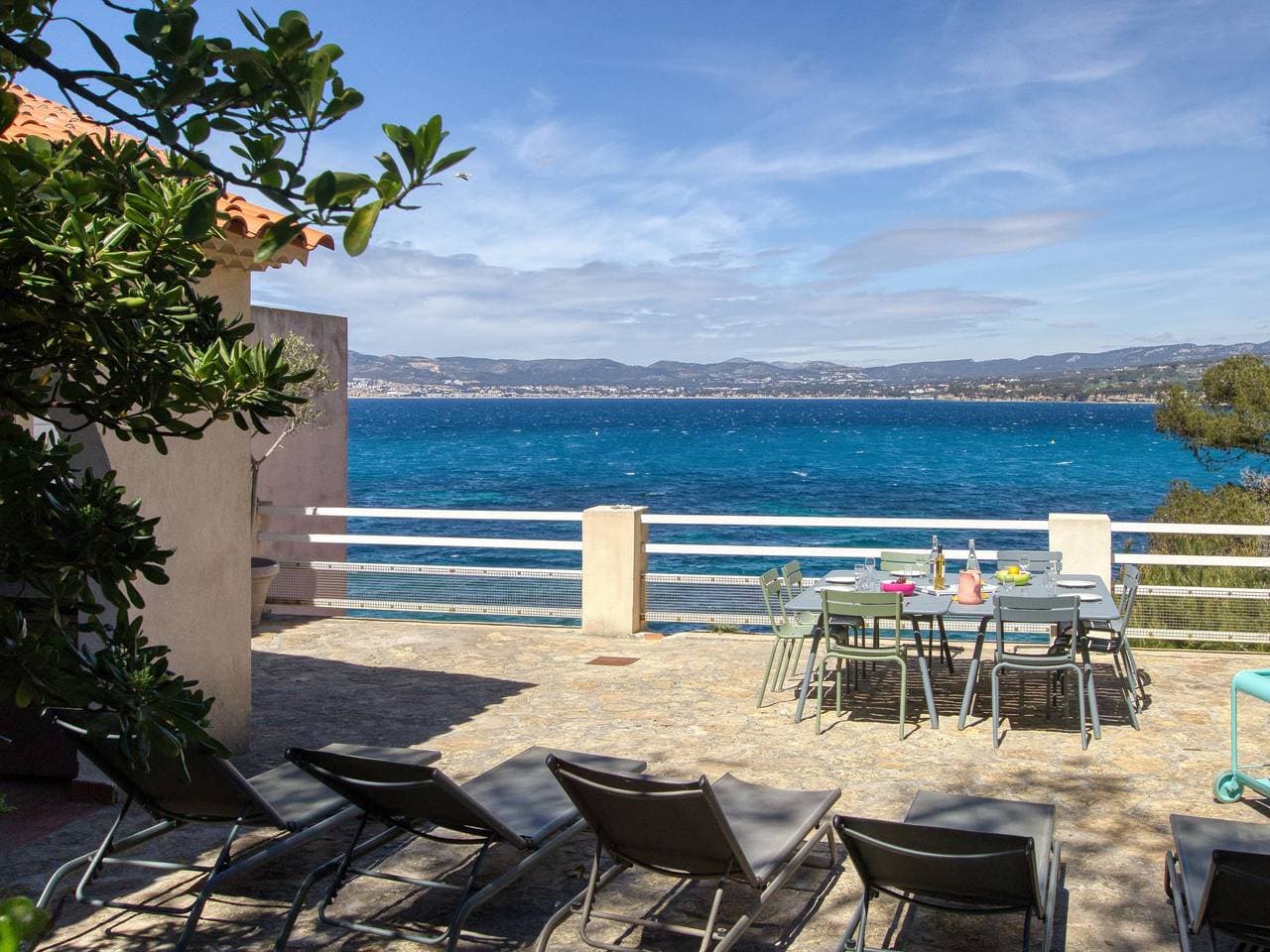 La Madrague 2 km von Saint Cyr Sur Mer: Zweifamilienhaus la Rainette 1