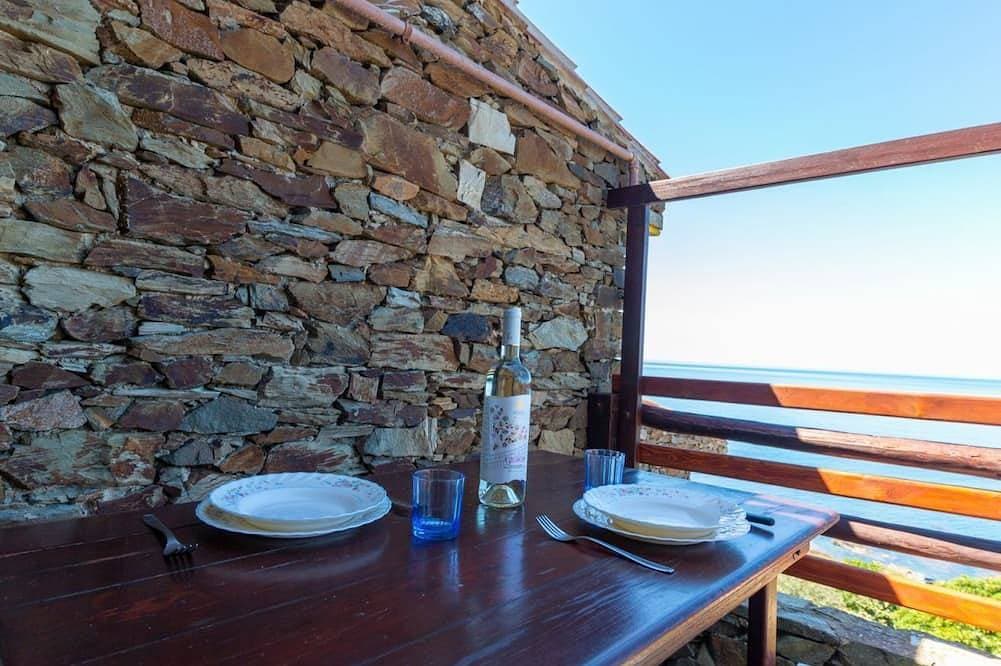 Foto 11 von 18: Willkommen im Casa Scirocco, einem gemütlichen Ferienhaus in Pistis an der wunderschönen Westküste Sardiniens. Ein perfekter Ort für alle, die einen entspannten Urlaub inmitten der Natur und umgeben von atemberaubenden Landschaften verbringen möchte