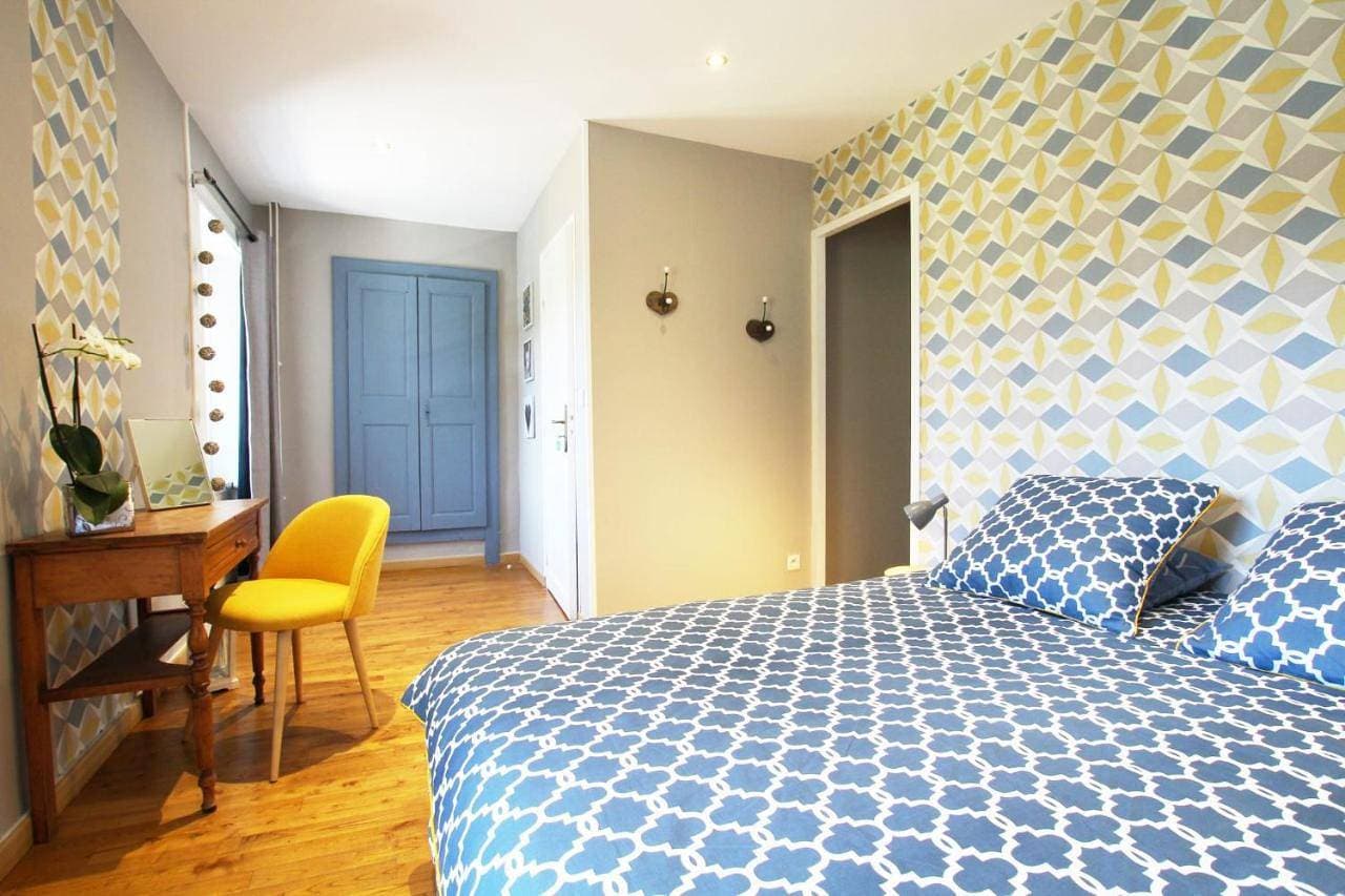 Foto 7 von 11: Double Room with Private Bathroom