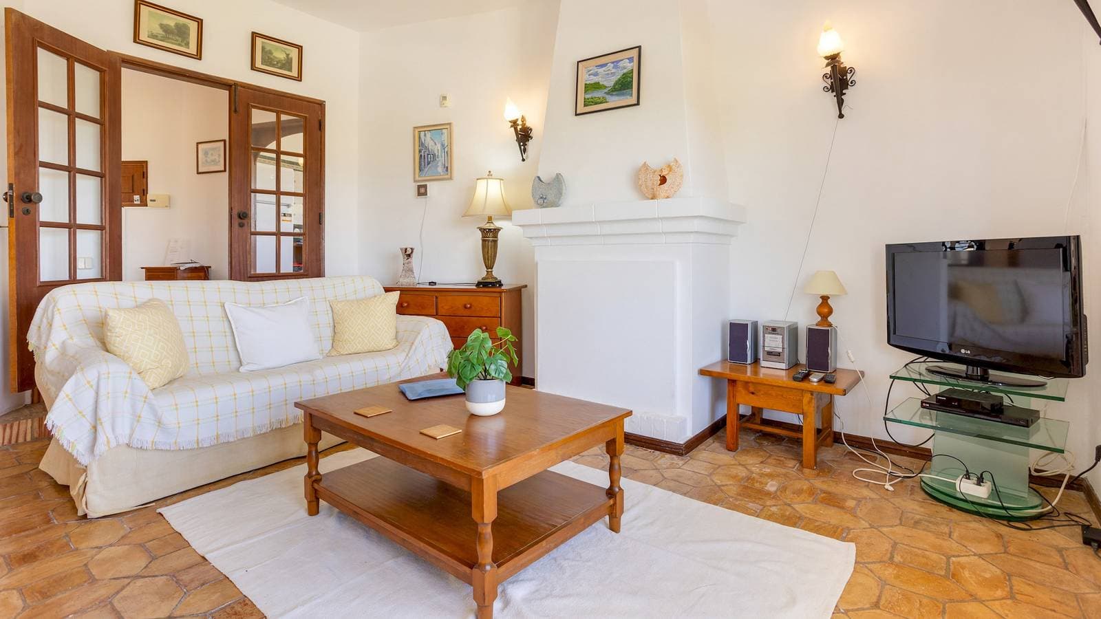 Foto 12 von 43: Villa für 8 Personen mit Garten