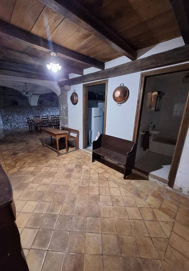 Foto 4 von 37: Five-Bedroom House