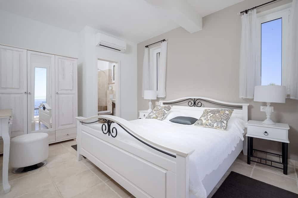 Foto 6 von 30: Luxusvilla mit Privatsphäre, Pool, Spa und atemberaubender Aussicht