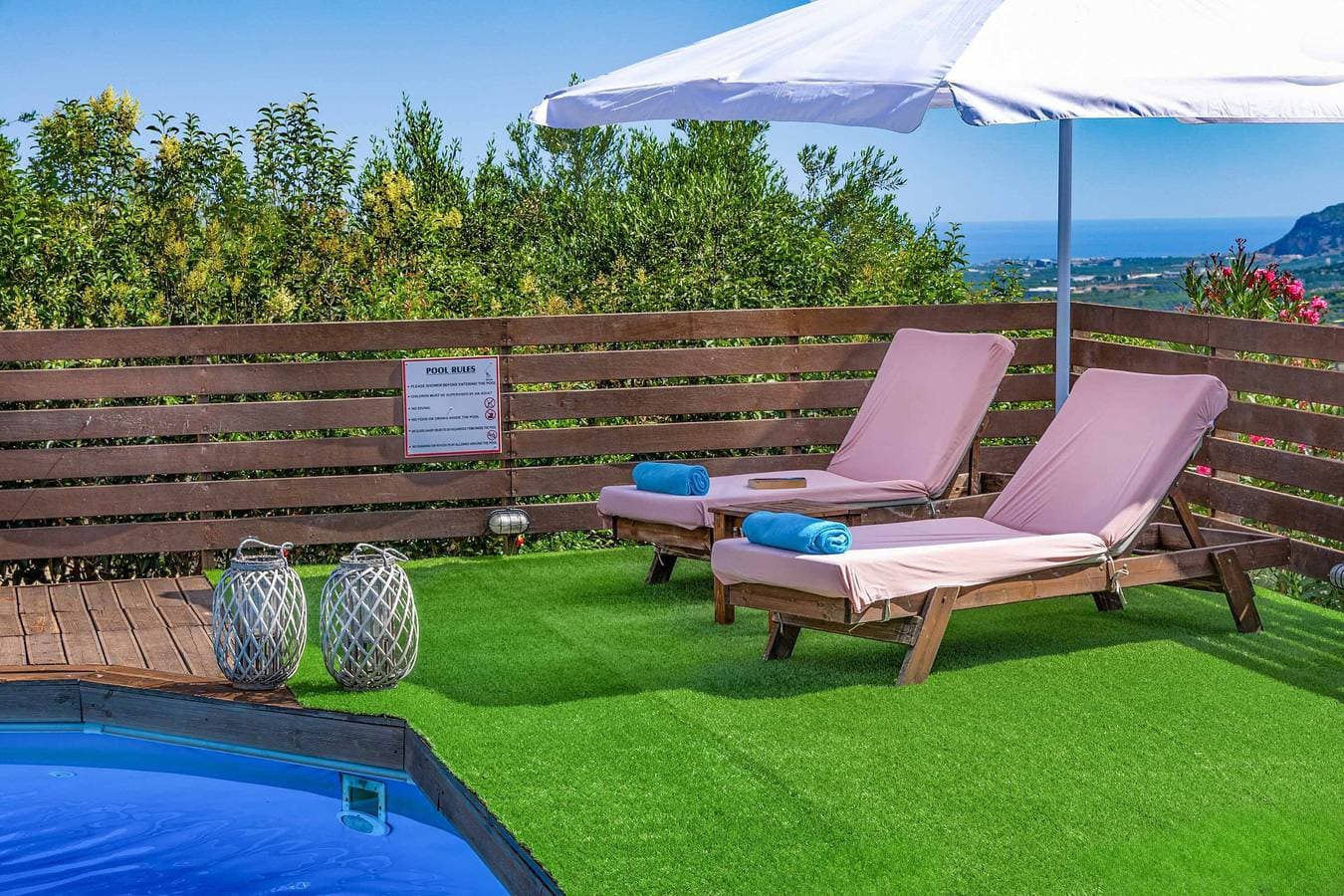 Foto 5 von 33: Villa für 4 Personen mit Terrasse