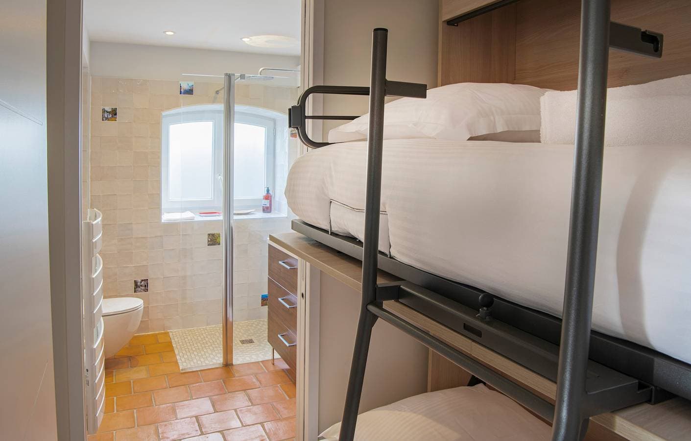 Foto 4 von 17: Ferienwohnung für 4 Personen mit Terrasse