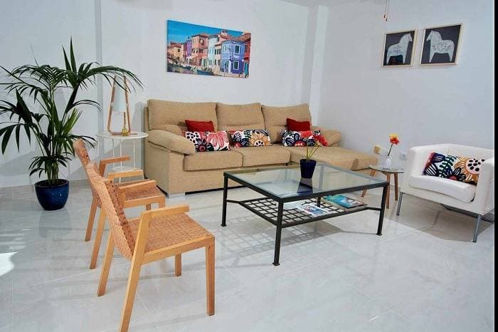 Foto 2 von 23: Ferienwohnung für 4 Personen mit Balkon/Terrasse