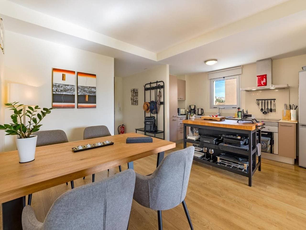 Foto 7 von 27: Ferienwohnung für 4 Personen mit Pool
