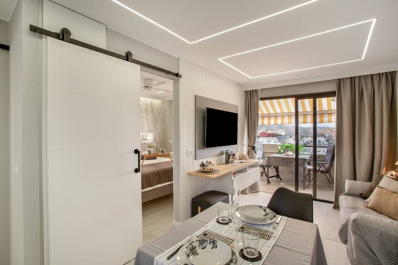 Foto 11 von 29: Ferienwohnung 'Estrella Del Mar Vista Al Puerto' mit Meerblick, Wi-Fi und Klimaanlage