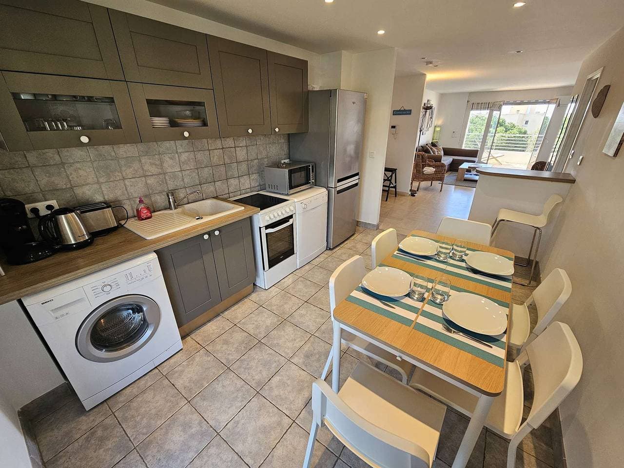Foto 6 von 16: Ferienwohnung für 5 Personen mit Balkon