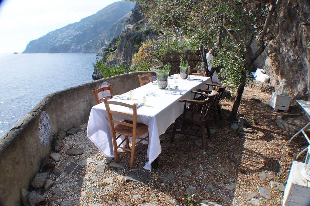 Foto 10 von 26: Gemütliches Ferienhaus am Meer. 2 Pax, in einer natürlichen Klippe
