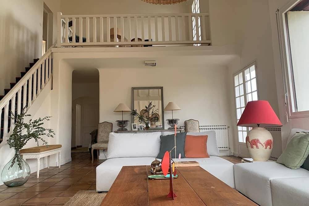 Foto 12 von 30: Beautiful family home in the heart of the Basque countryside, less than 30 minutes from the beaches