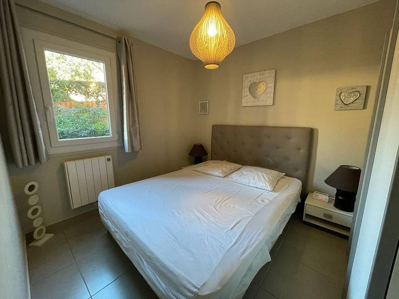 Foto 7 von 10: Renoviertes Apartment mit 2 Schlafzimmern, Pool und Tennis in La Croix Valmer
