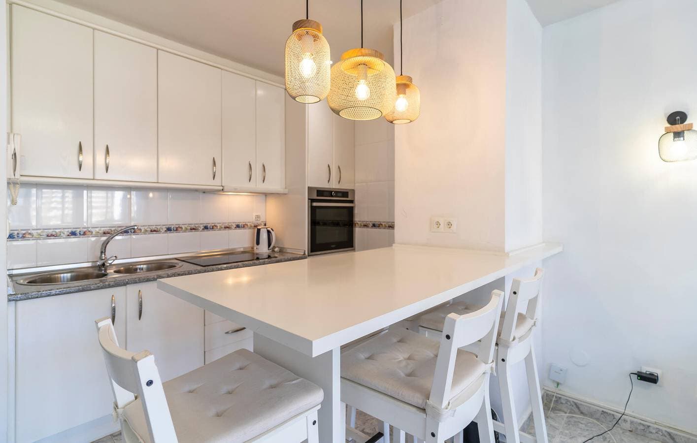 Foto 5 von 17: Appartement am Strand mit Wi-Fi, AC, Pool und Küche - 2,5 km bis Playa de los Boliches