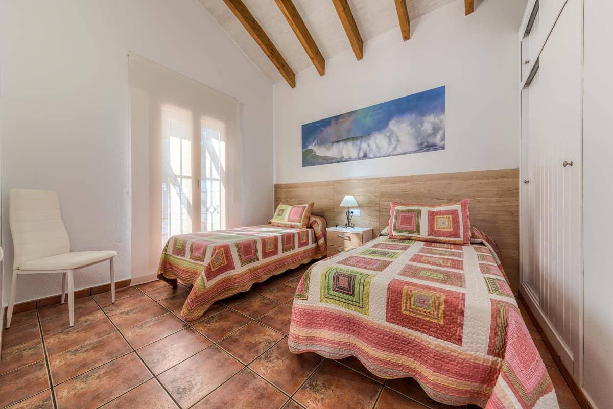 Foto 4 von 18: Casa Los Pinos Torre Atalaya - Andalusisches Cortijo mit viel Komfort und eingezäuntem Pool