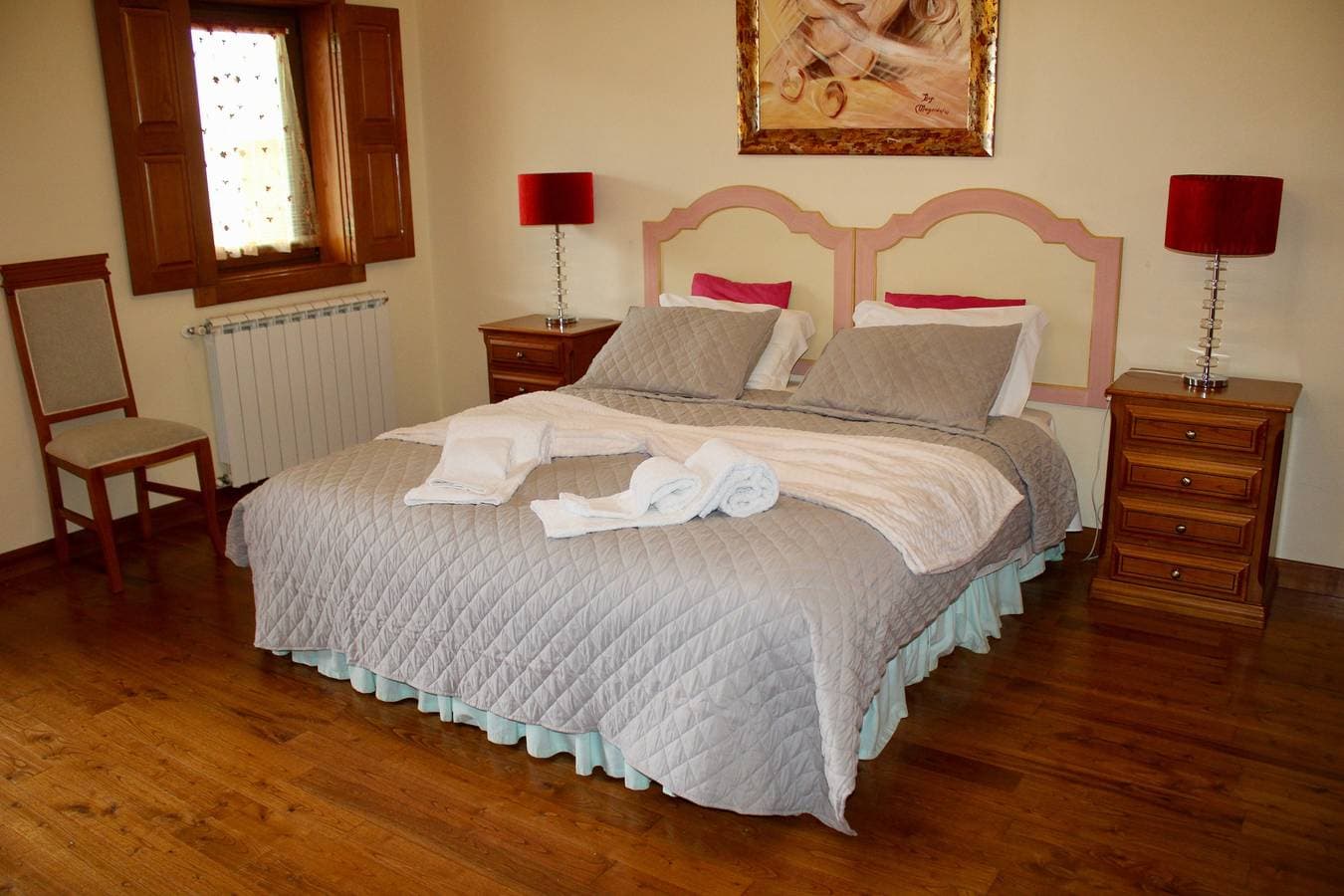 Foto 3 von 59: Doppelzimmer 3 mit eigenem Bad