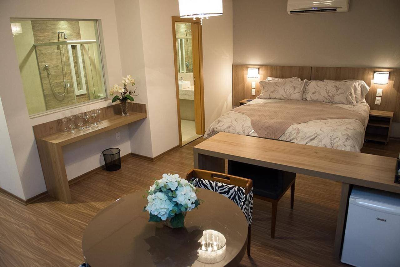 Foto 6 von 12: King Suite with Spa Bath