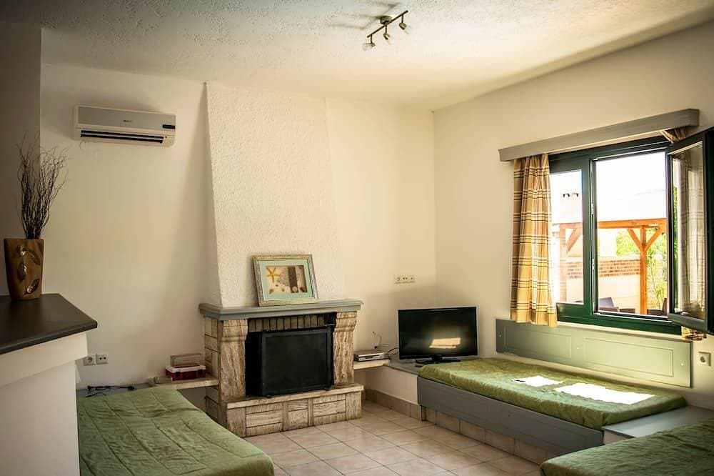 Foto 8 von 19: Villas Nine Muses - Villa Clio - Villa mit 3 Schlafzimmern