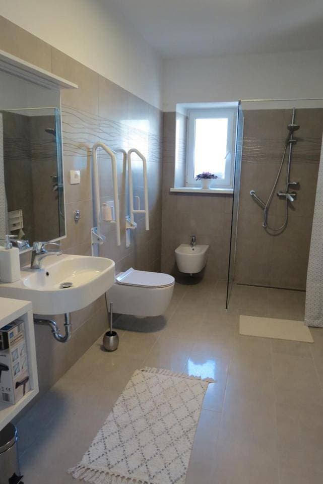 Foto 13 von 21: One-Bedroom Apartment