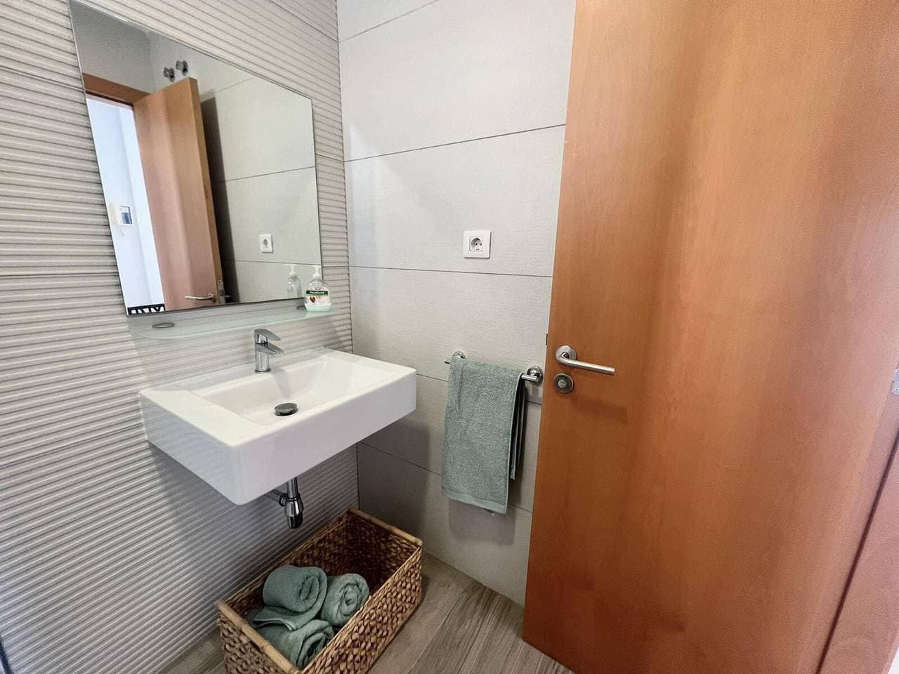 Foto 11 von 11: Ferienwohnung 'Sol Y Mar' mit Meerblick, WLAN und Klimaanlage