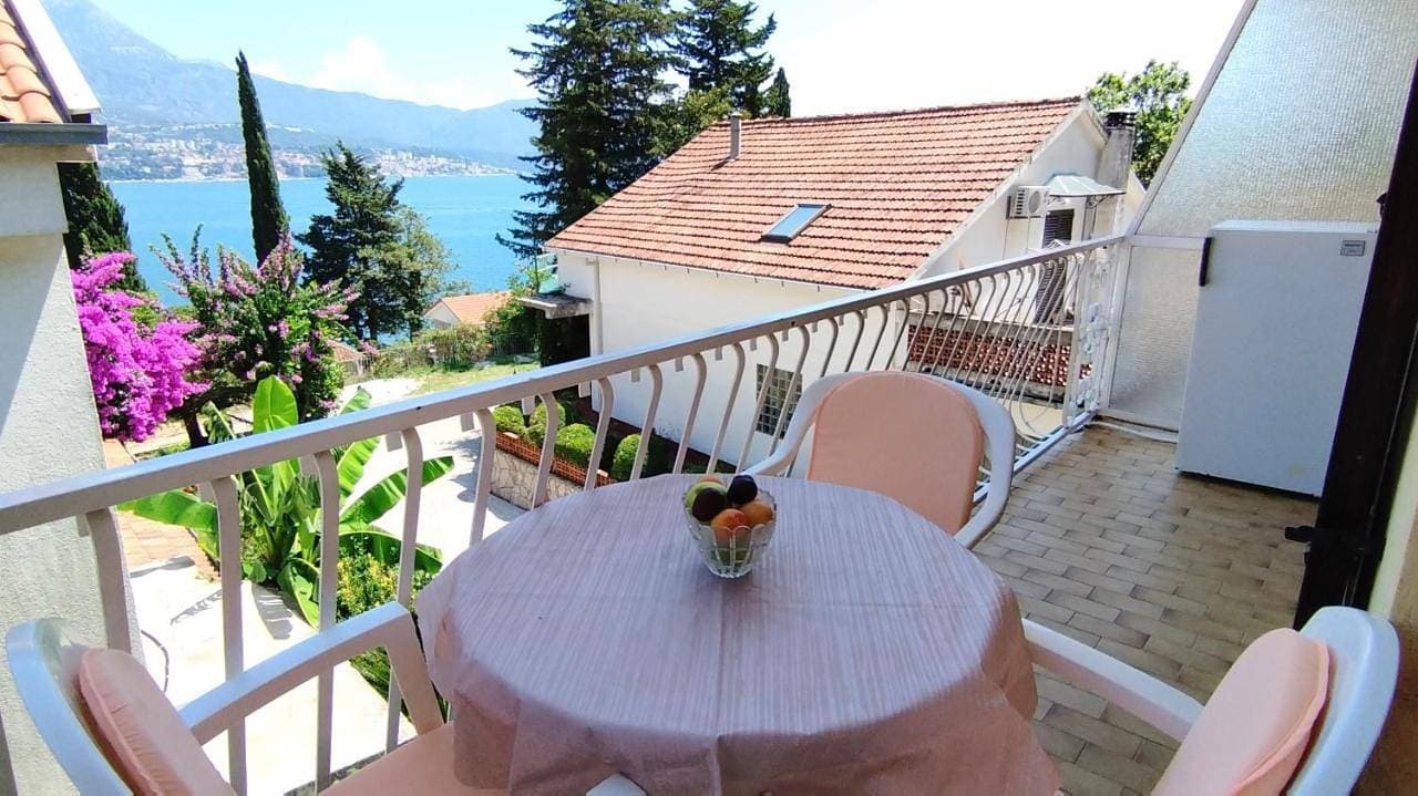 Foto 4 von 13: Studio Apartment with Sea View