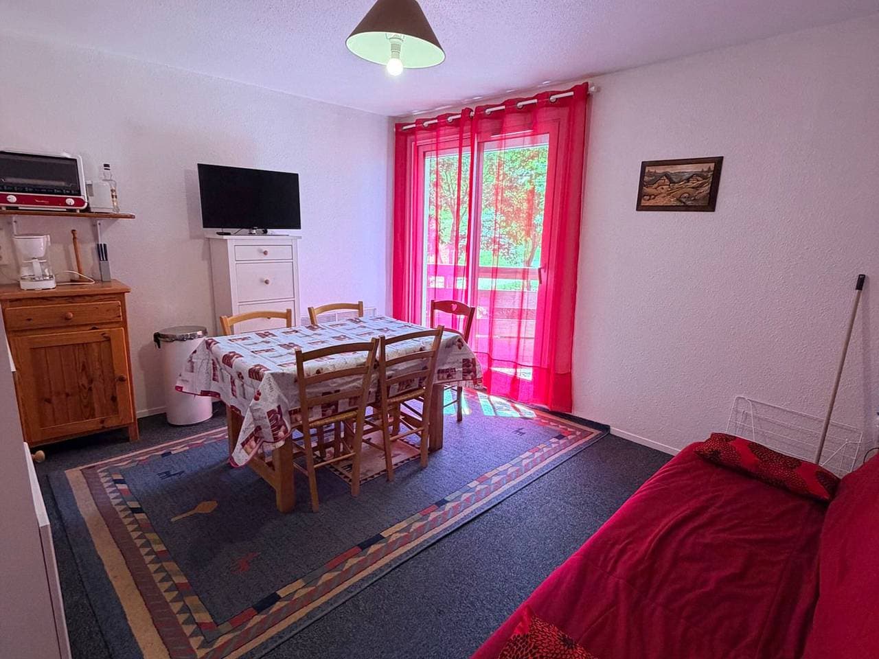 Foto 3 von 11: Studiokabine für 4 Pers am Pistenrand, Süden mit Balkon