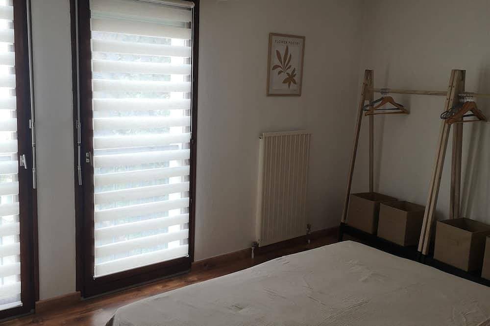 Foto 2 von 21: Delightful 2-bedroom apartment with WiFi in charming Épinal and Private car park