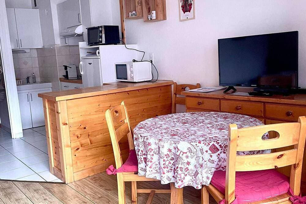 Foto 11 von 15: 2* Studio für 2 mit WLAN und Parkplatz, Zentrumsstation
