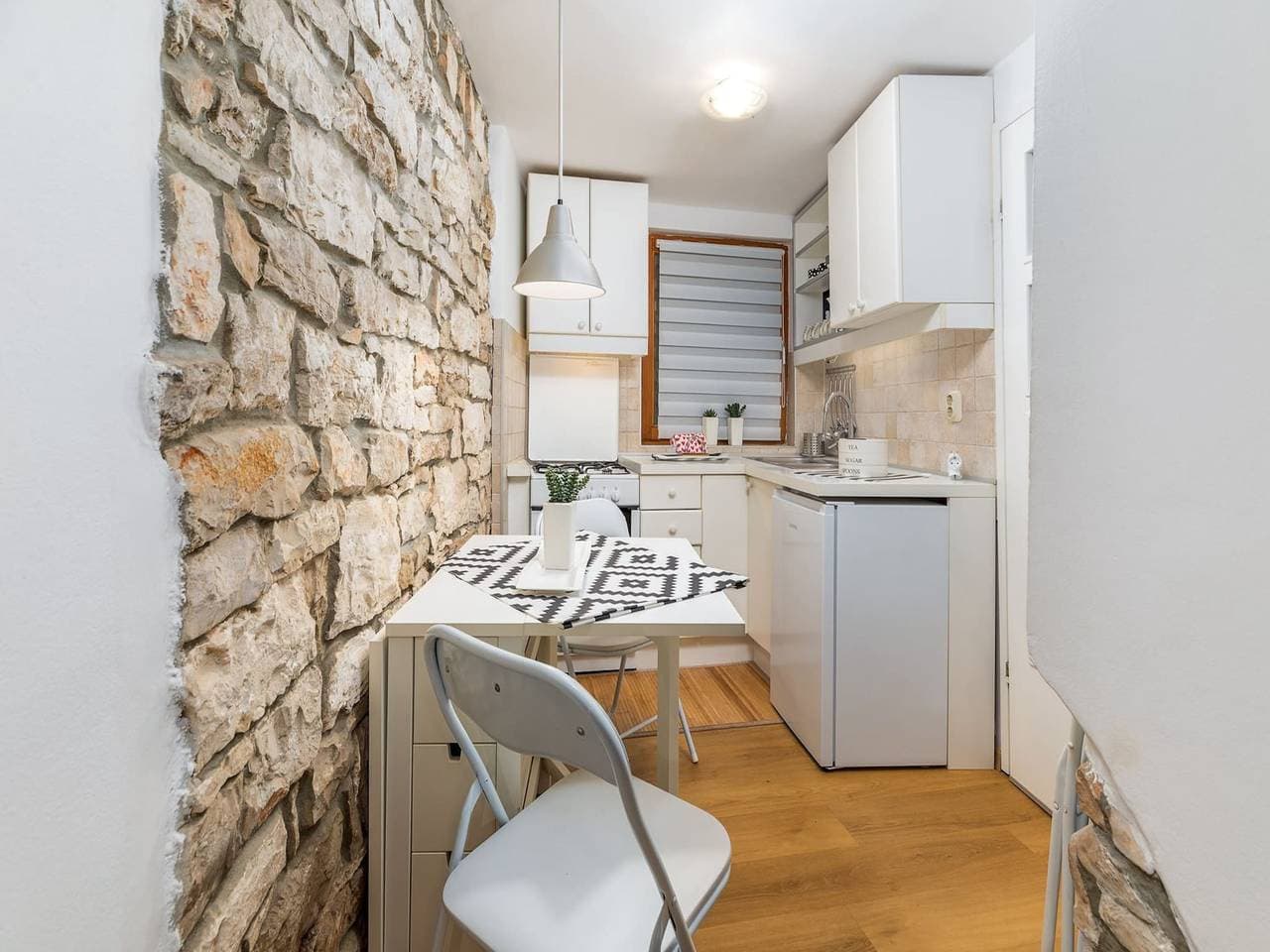 Foto 4 von 40: Haus in Fažana nahe Felsstrand