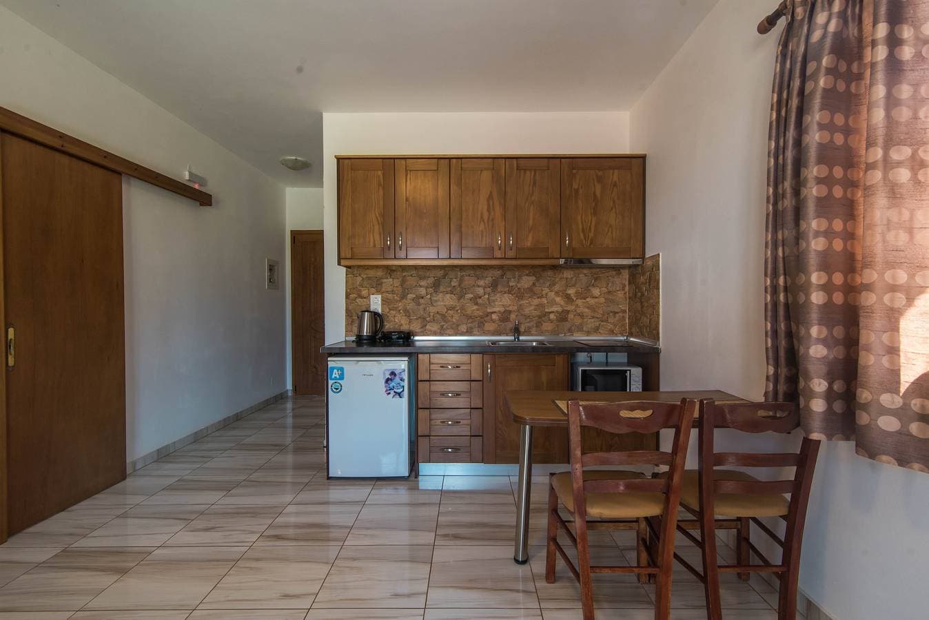 Foto 9 von 23: Mirage Arillas Studio Typ B14' mit Meerblick, Gemeinschaftspool und WLAN