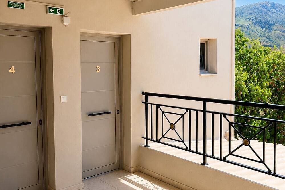 Foto 11 von 15: Charming 1 triple-bedroom  in quaint Georgioupoli with AC
