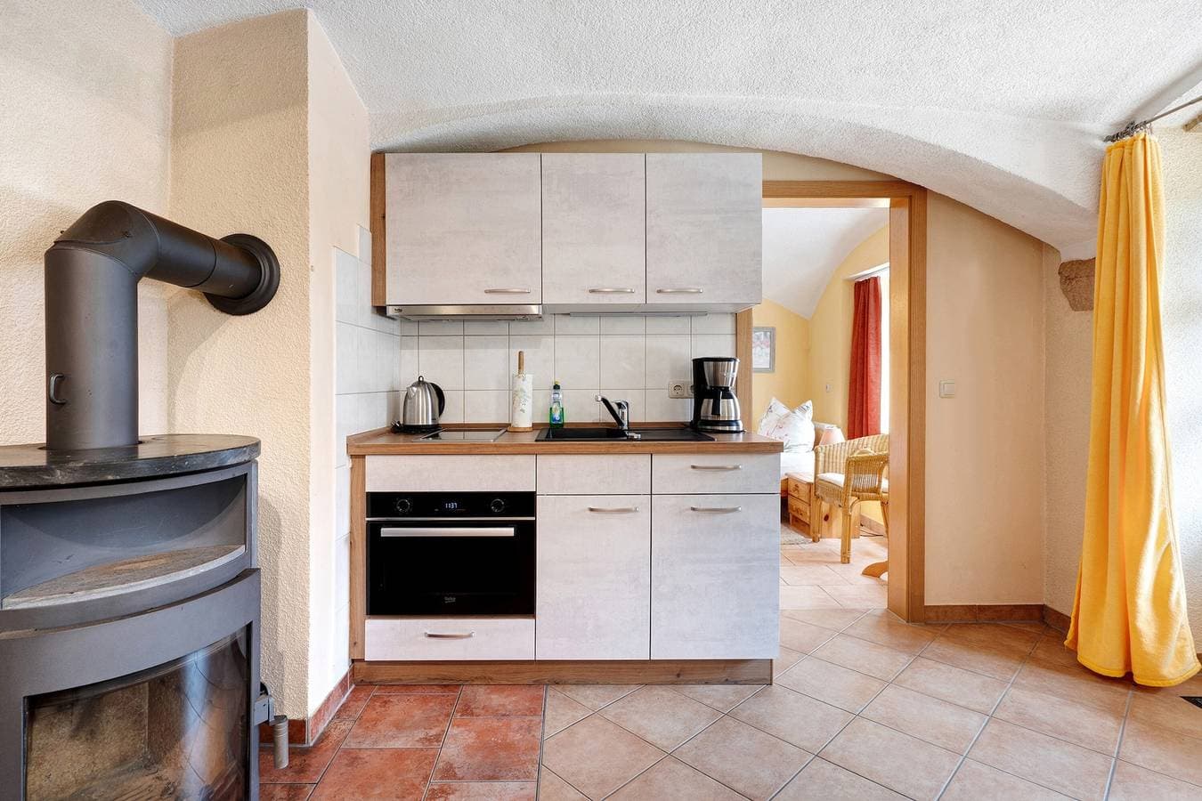 Foto 11 von 21: Ferienwohnung '2' mit Gemeinschaftsterrasse, Gemeinschaftsgarten und Wi-Fi
