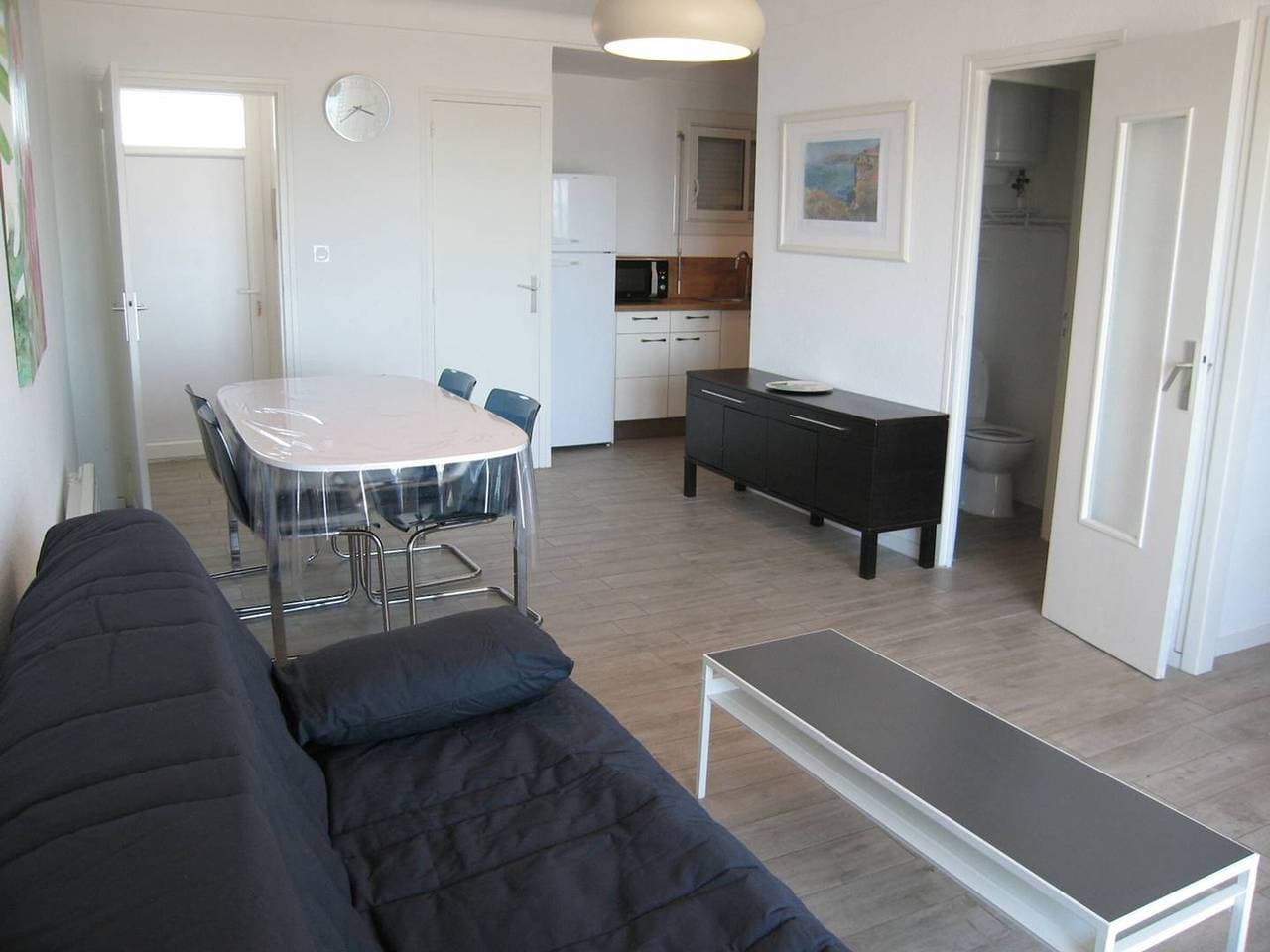 Foto 2 von 18: Renovierte 2-Zimmer-Wohnung, 4 Schlafplätze, Parkplatz, am Strand, Zentrum von Saint-Cyprien