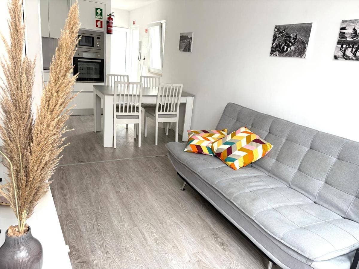 Foto 5 von 35: Two-Bedroom Apartment