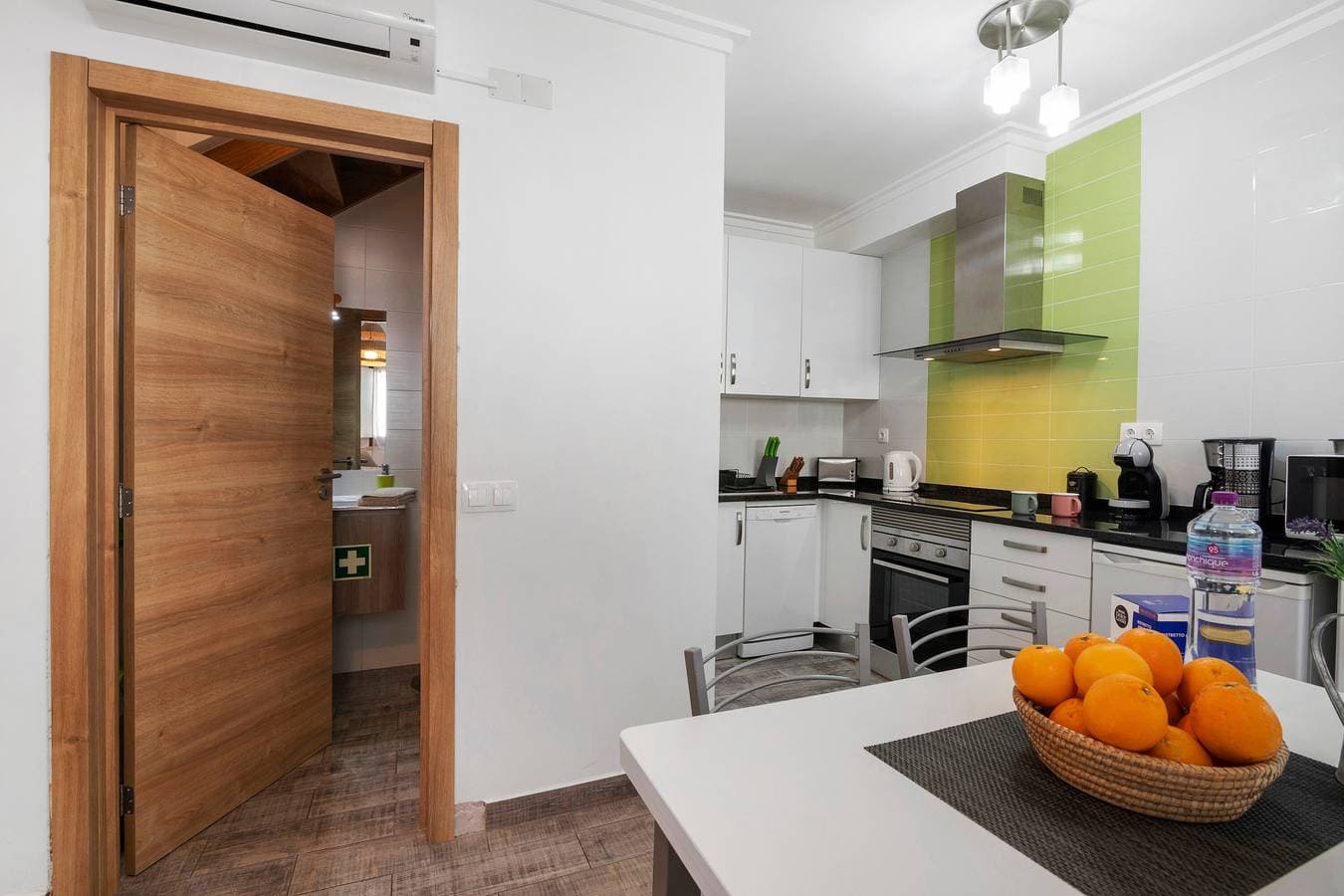 Foto 8 von 22: Ferienwohnung 'Do Alto' mit Privatterrasse, Wi-Fi und Klimaanlage