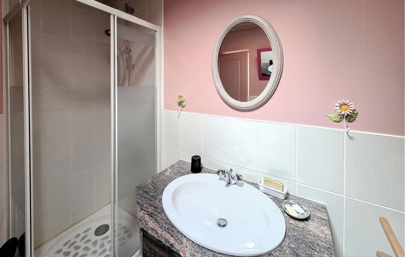 Foto 11 von 18: Gemütliche Ferienwohnung mit Garten, WLAN und 600 m zum Strand