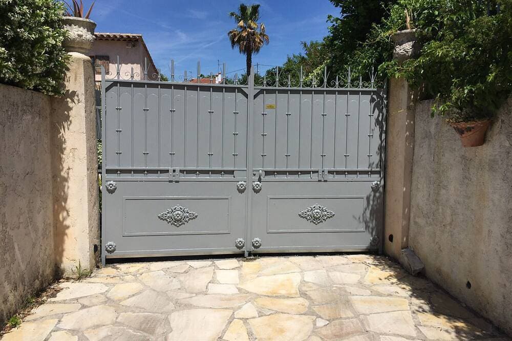 Foto 8 von 28: Bungalow, bewertet mit 4*, klimatisiert, privater Pool. 10 Minuten vom Meer entfernt.