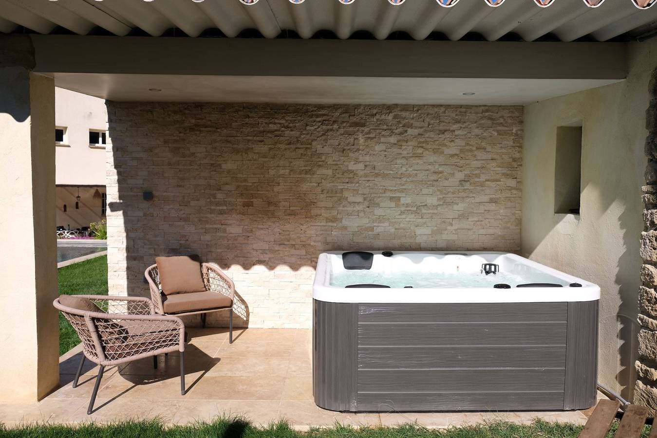 Foto 12 von 57: Location vacances piscine Saint Chamas.