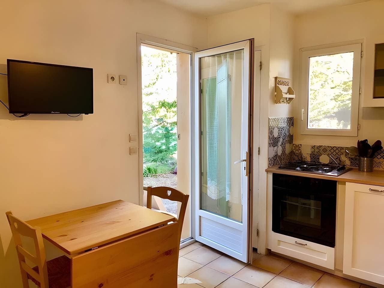 Foto 9 von 20: Ferienhaus 'Le Castor' mit privater Terrasse, Wi-Fi und Klimaanlage