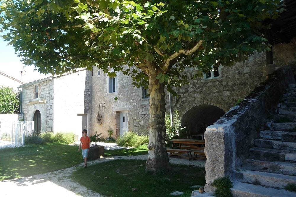 Foto 12 von 23: Le Mas des Bignones – Provenzalisches Landhaus mit Pool, Garten, Ardèche