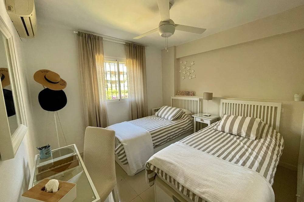 Foto 3 von 20: Lovely Townhouse With sea View Close to the sea in Cabopino - Marbella