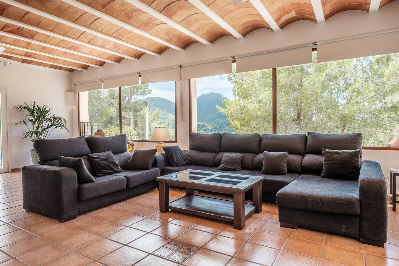 Foto 10 von 31: Fantastische Villa mit Pool, WLAN, Terrasse, Garten und Meerblick