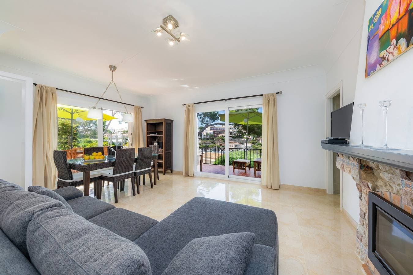 Foto 9 von 31: Ferienwohnung "Na Pallissera 1" in einer Bucht mit Meerblick